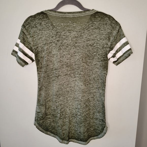 Disney Kids Green Hakuna Matata T-Shirt Size S Lion King Short Sleeve Graphic - Picture 2 of 7